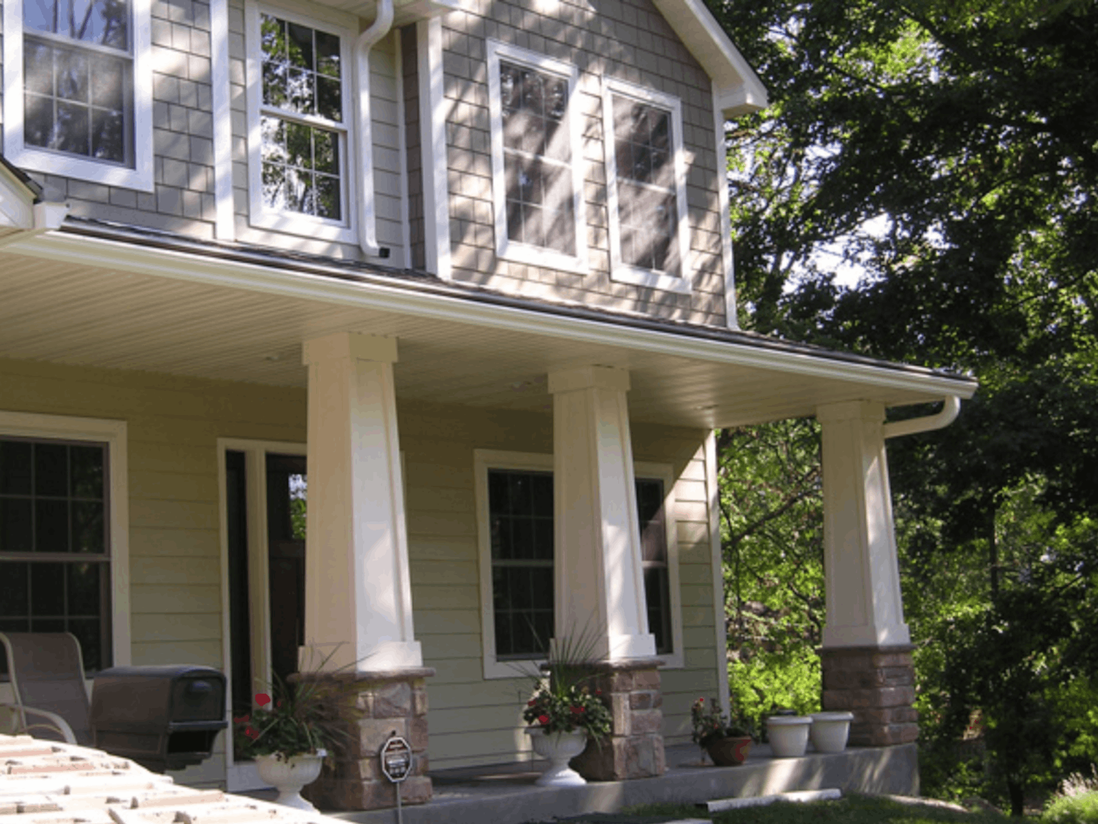 Cleaning dust and debris